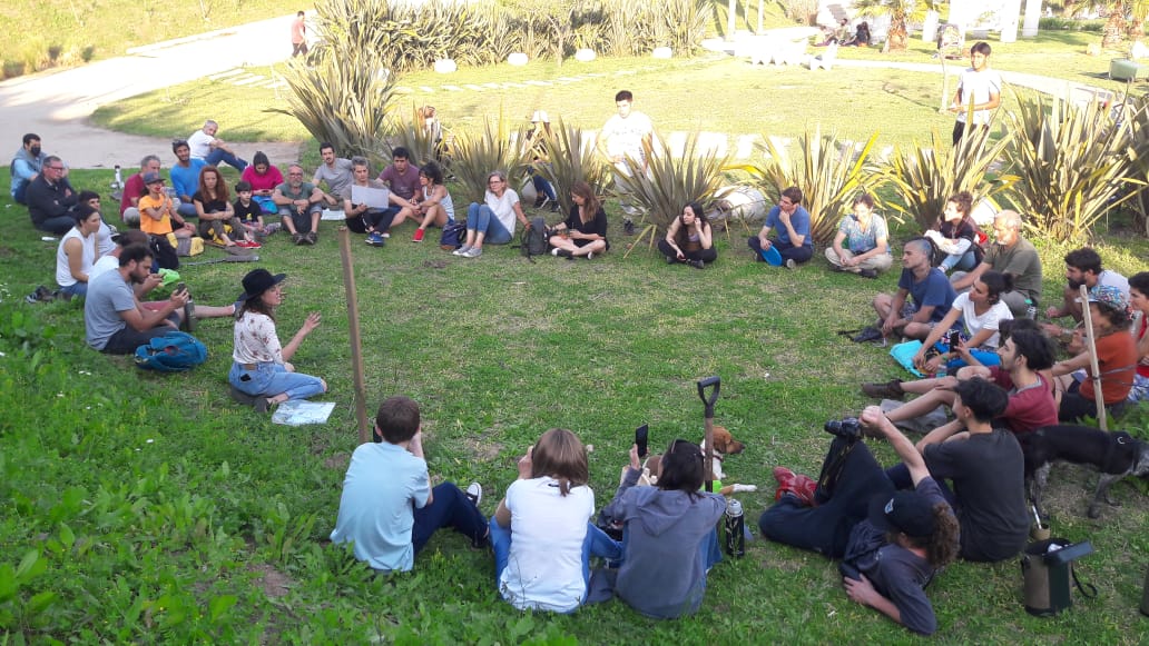 Plaza Reten 3 (1) Plaza Reten 3 (1)